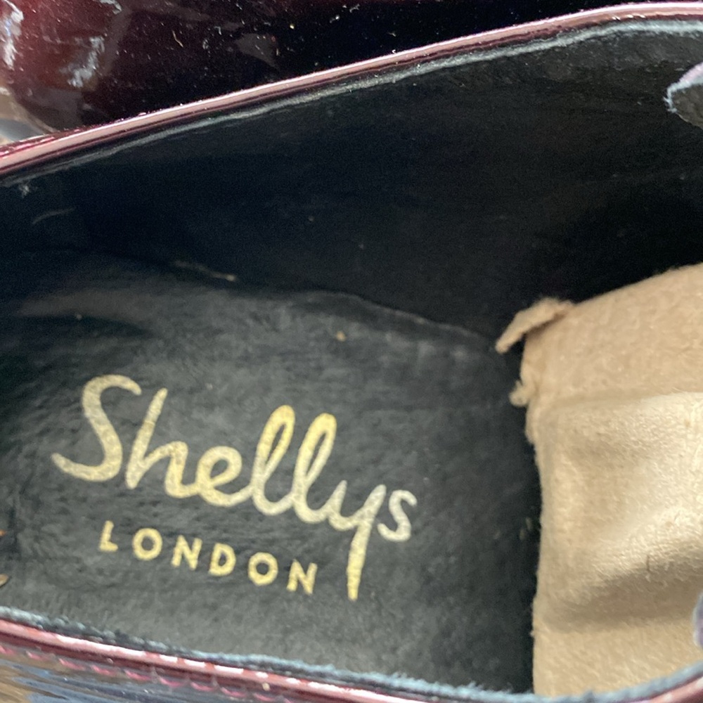 Shelly’s London shoe - Picture 5 of 6